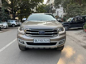 Second Hand Ford Endeavour Titanium Plus 2.0 4x4 AT in Delhi