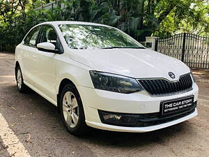 Second Hand Skoda Rapid Ambition AT in Pune