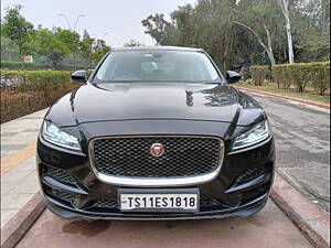 Second Hand Jaguar F-Pace Pure in Delhi