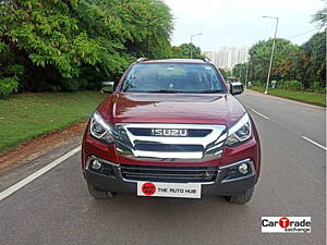 Second Hand Isuzu MU-X 4x2 in Hyderabad