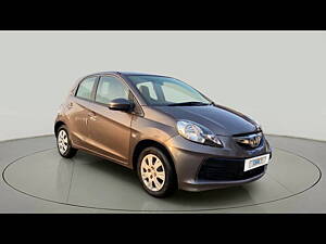 Second Hand Honda Brio S MT in Surat