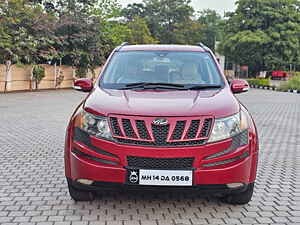 Second Hand महिंद्रा XUV500 w8 in नाशिक