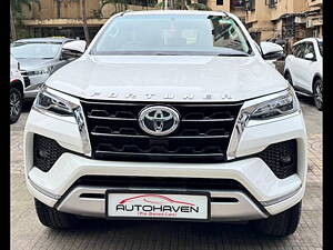 Second Hand Toyota Fortuner 4X2 AT 2.8 Diesel in Mumbai