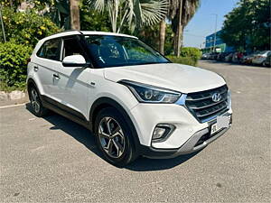 Second Hand Hyundai Creta SX 1.6 AT Petrol in Delhi