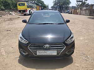 Second Hand हुंडई वरना फ़्लूइडिक 1.6 vtvt sx in चेन्नई