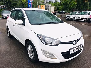 Second Hand Hyundai i20 [2010-2012] Sportz 1.2 BS-IV in Panchkula