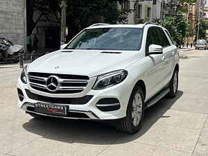 Second Hand मर्सिडीज़ बेंज़ GLE 250  डी in बैंगलोर