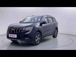 Second Hand महिंद्रा xuv700 AX 5 पेट्रोल एटी 5 सीटर [2021] in बैंगलोर