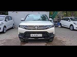 Second Hand Maruti Suzuki Vitara Brezza VXi in Delhi