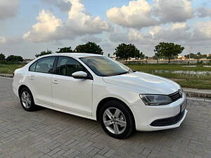 Second Hand Volkswagen Jetta Comfortline TSI in Ahmedabad