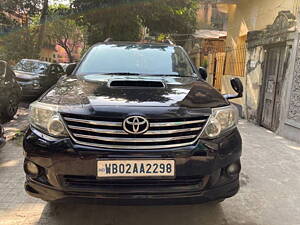 Second Hand Toyota Fortuner 3.0 MT in Kolkata