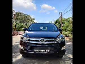 Second Hand Toyota Innova Crysta 2.4 V Diesel in Indore
