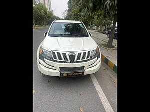 Second Hand Mahindra XUV500 W8 AWD in Noida