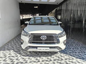 Second Hand Toyota Innova Crysta 2.4 GX 7 STR [2016-2020] in Hyderabad