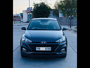 Second Hand Hyundai Elite i20 Sportz 1.2 in Mohali