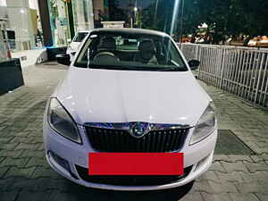 Second Hand स्कोडा रैपिड एम्बिशन 1.6 tdi cr एमटी in हैदराबाद