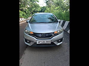 Second Hand Honda Jazz V Petrol in Delhi