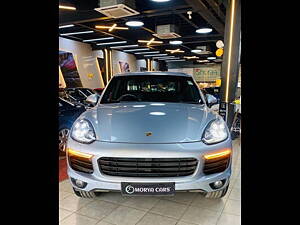 Second Hand Porsche Cayenne Platinum Edition in Pune