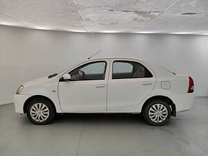 Second Hand Toyota Etios G in Indore