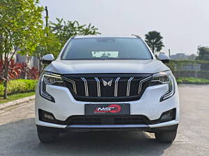 Second Hand Mahindra XUV700 AX 7 Petrol AT Luxury Pack 7 STR [2021] in Kolkata