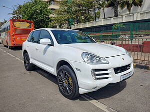 Second Hand Porsche Cayenne V6 Manual in Mumbai