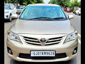 Second Hand टोयोटा कोरोला एल्टिस 1.8 vl ऑटोमैटिक in अहमदाबाद