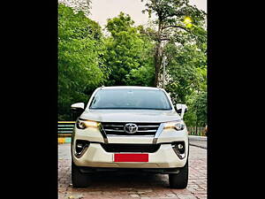 Second Hand Toyota Fortuner 2.8 4x2 MT [2016-2020] in Lucknow