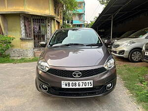 Second Hand Tata Tiago Revotron XZ in Kolkata