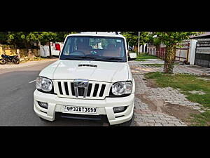 Second Hand Mahindra Scorpio SLE BS-III in Lucknow