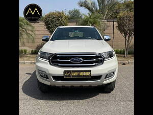 Second Hand Ford Endeavour Titanium Plus 2.0 4x2 AT in Delhi