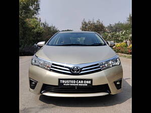 Second Hand Toyota Corolla Altis J Diesel in Indore