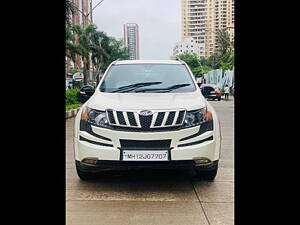 Second Hand Mahindra XUV500 W8 in Pune