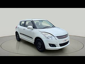 Second Hand Maruti Suzuki Swift VXi in Nagpur