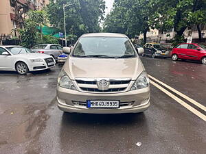 Second Hand Toyota Innova 2.5 G4 8 STR in Mumbai