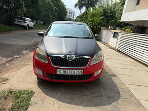 Second Hand Skoda Rapid Ambition 1.6 TDI CR MT in Vadodara