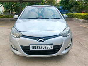 Second Hand हुंडई i20 एस्टा 1.4 crdi in नाशिक