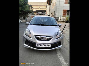 Second Hand Honda Brio S MT in Kanpur