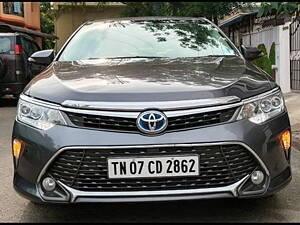 Second Hand Toyota Camry Hybrid in Chennai