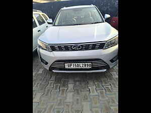 Second Hand महिंद्रा xuv300 w8 1.5 डीज़ल [2020] in मेरठ