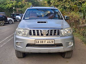 Second Hand Toyota Fortuner 3.0 MT in Mumbai