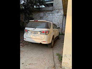 Second Hand Toyota Fortuner 3.0 4x4 AT in Kota