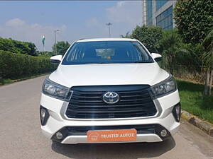 Second Hand Toyota Innova Crysta GX 2.7 AT 7 STR in Delhi