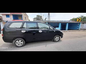 Second Hand Toyota Innova 2.5 V 8 STR in Ranchi