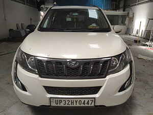 Second Hand மஹிந்திரா  xuv500 w10 ஏ‌டபிள்யூடி ஏடீ in லக்னோ