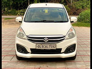 Second Hand Maruti Suzuki Ertiga VDI SHVS in Delhi