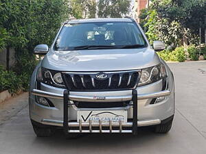 Second Hand Mahindra XUV500 W10 AT in Hyderabad