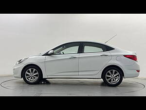 Second Hand Hyundai Verna Fluidic 1.6 VTVT SX AT in Gurgaon