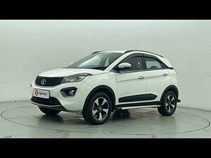 Second Hand Tata Nexon XZA Plus Petrol in Delhi