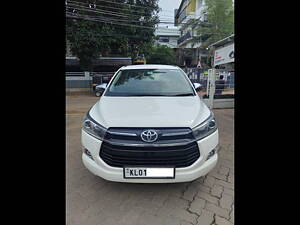 Second Hand Toyota Innova Crysta 2.4 V Diesel in Thiruvananthapuram