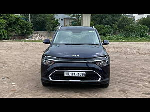 Second Hand Kia Carens Prestige 1.5 Petrol MT 7 STR in Delhi